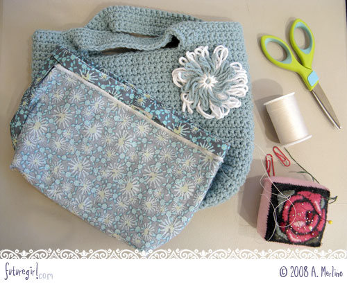 Purse Lining Tutorial - Add a fabric lining with pockets to your bag